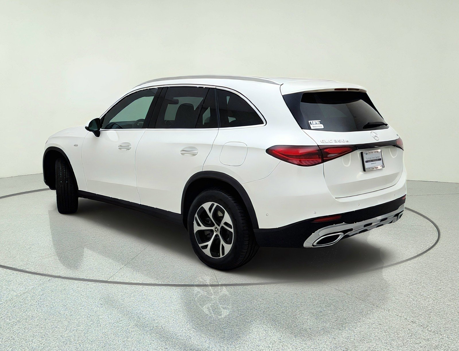 Certified Used 2025 Polar White Mercedes-Benz GLC 350e image 12