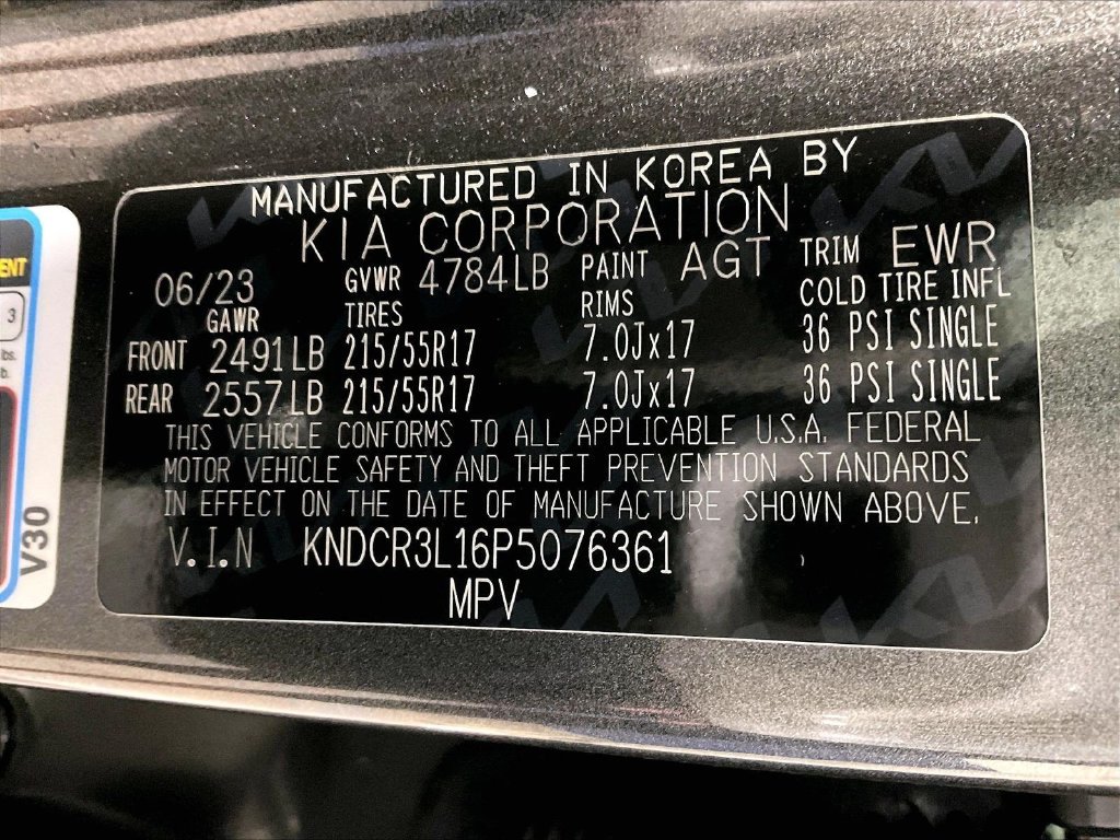 Used 2023 Gray Kia Wind image 36