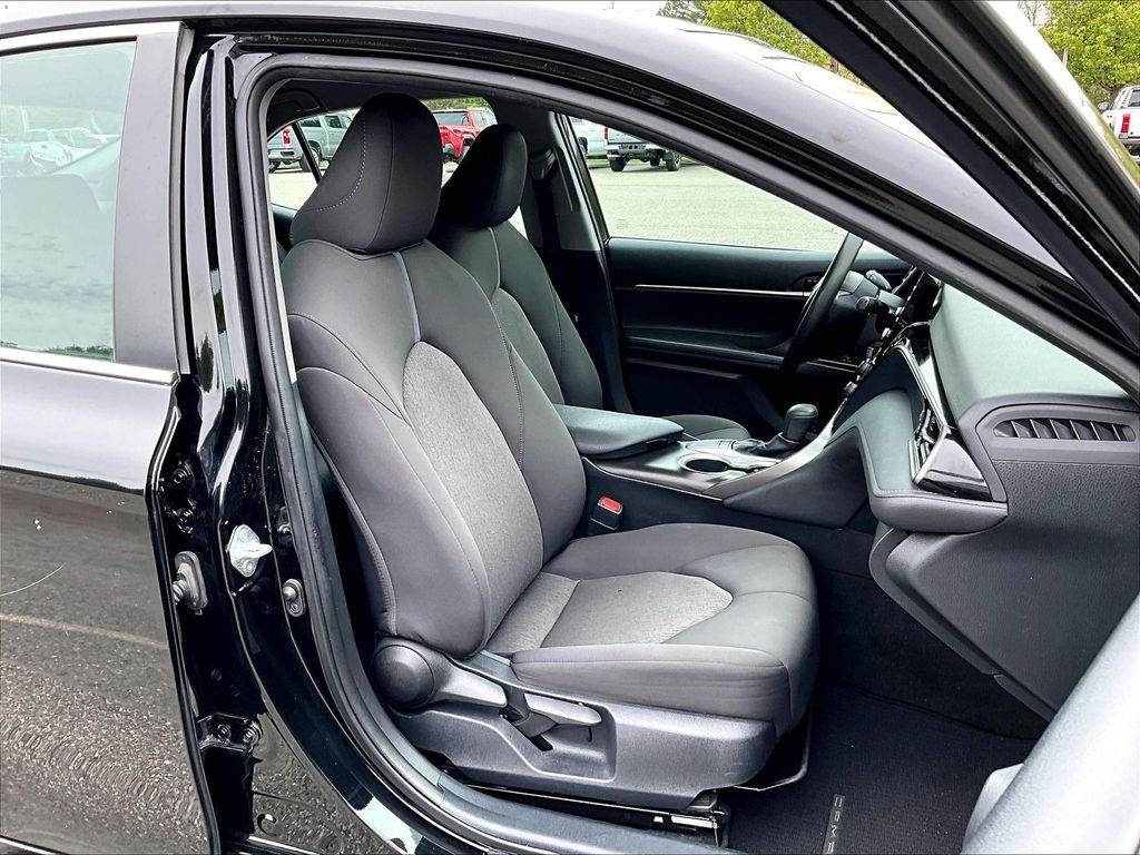 Used 2022 Black Toyota LE image 11