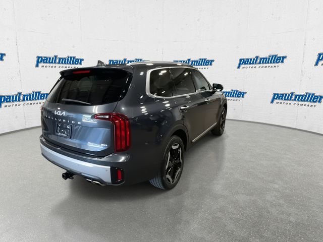 Certified Used 2023 Gravity Gray Kia S image 10