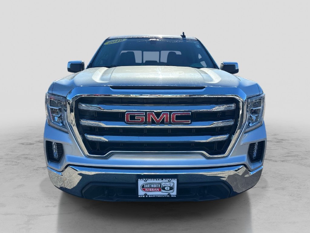 Used 2019 Silver GMC SLE image 8