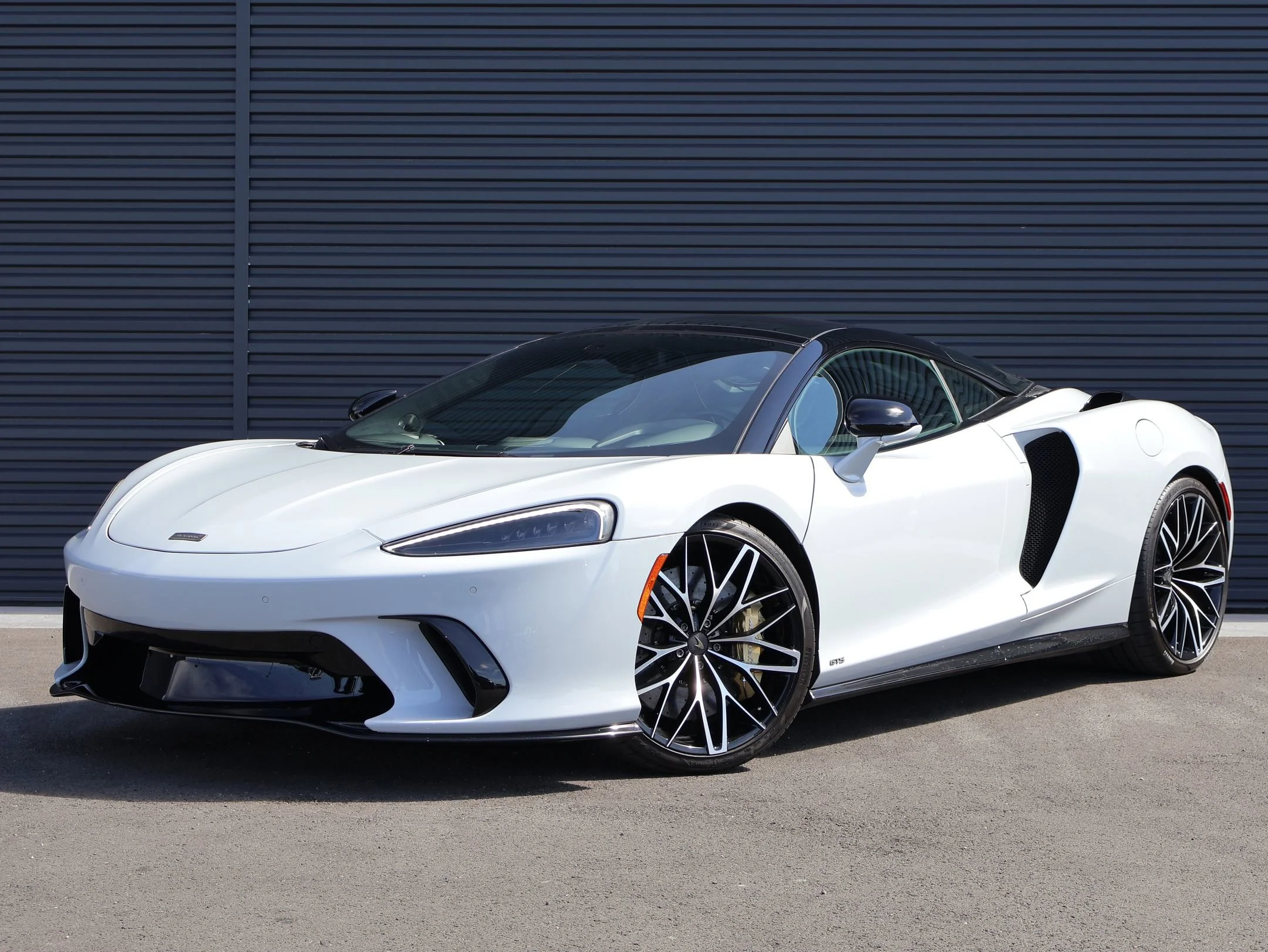 2025 McLaren GTS Base