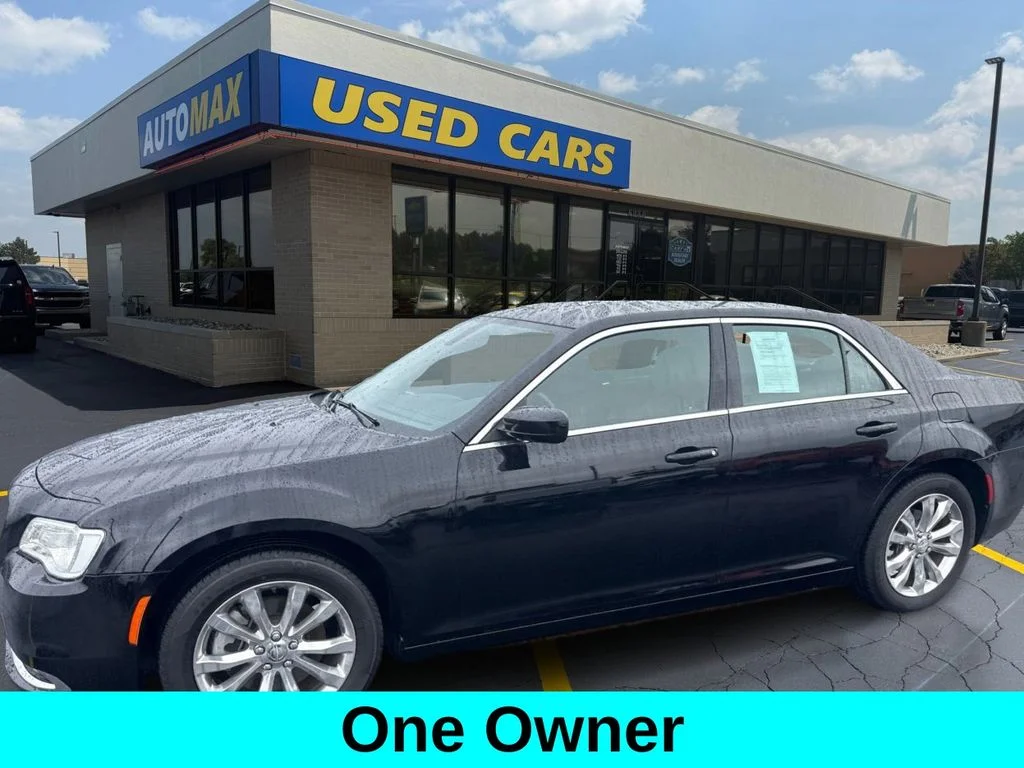 2022 Chrysler 300