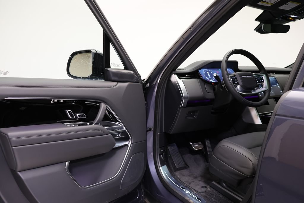 2026 Land Rover Range Rover SE - Photo 27