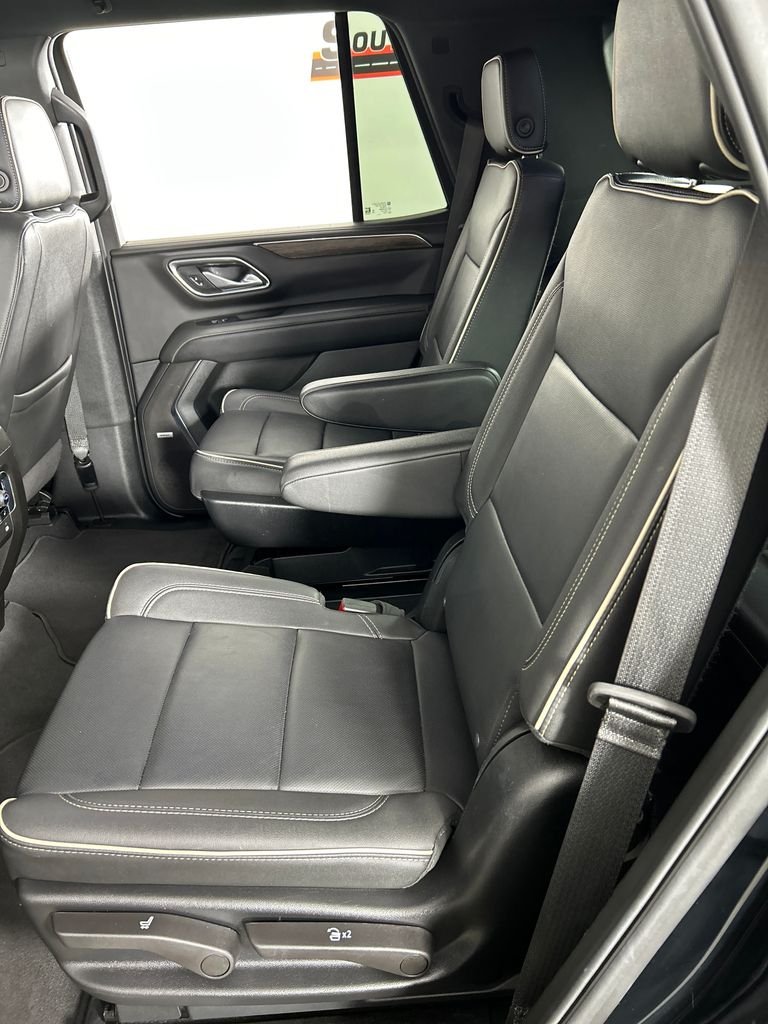 Used 2024 Black Chevrolet Premier image 18