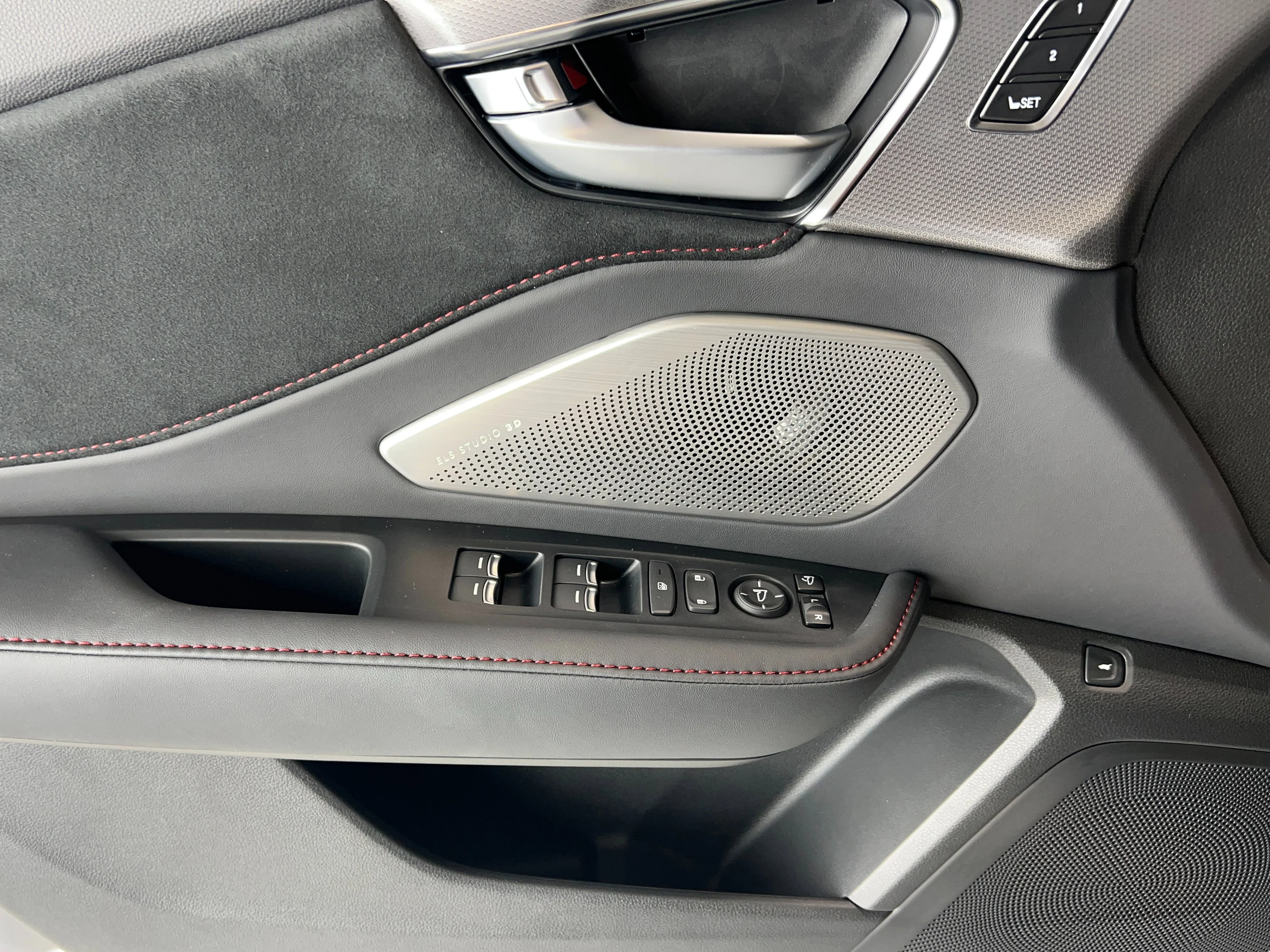 New 2026 Majestic Black Pearl Acura w/A-Spec Advance Package image 16