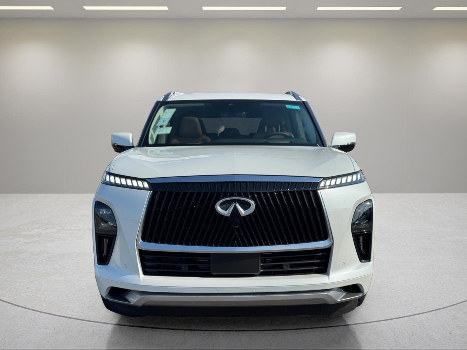 New 2027 RADIANT WHITE INFINITI Luxe 2WD image 8