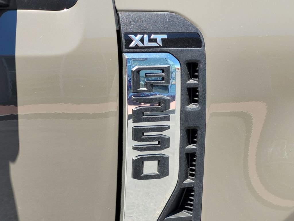 New 2026 Marsh Gray Ford F-250® XLT image 5