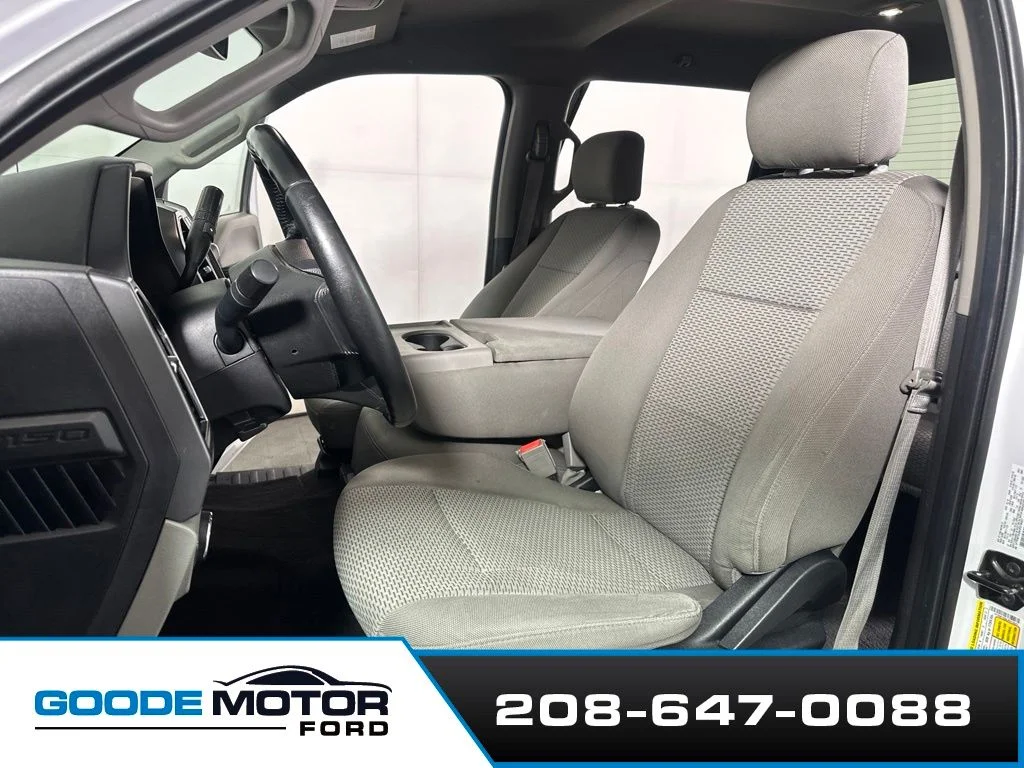 Used 2018 Oxford White Ford XLT image 11