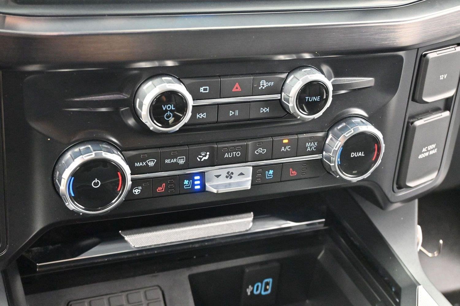 Used 2025 White Ford XL image 20