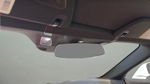 Used 2019 ARCTIC WHITE Chevrolet 2LT image 29