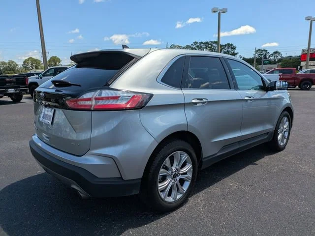 Used 2024 Silver Ford Titanium image 4