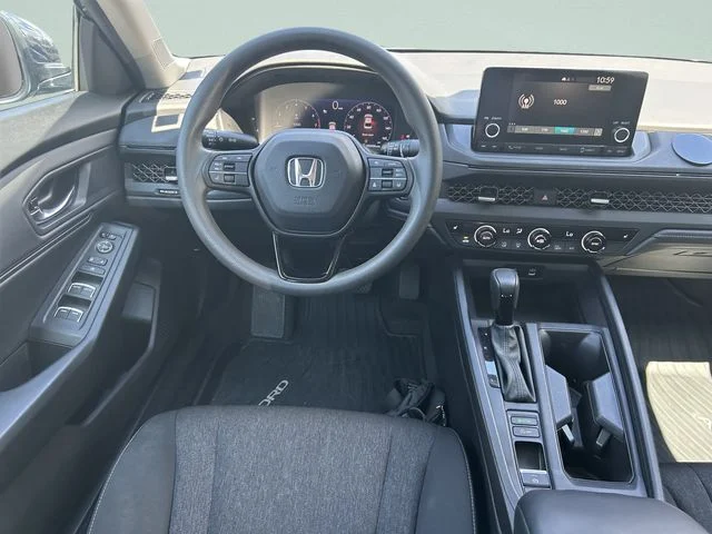 Used 2023  Honda EX image 18