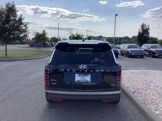 New 2026 Abyss Black Hyundai SEL Premium image 4