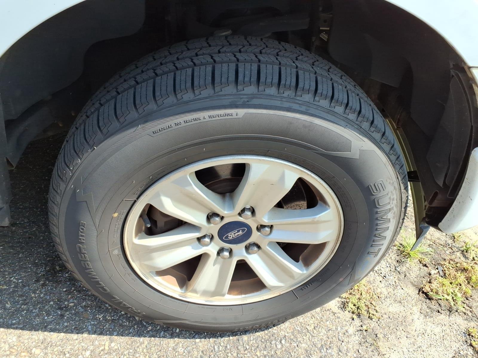 Used 2017 Oxford White Ford XL image 8