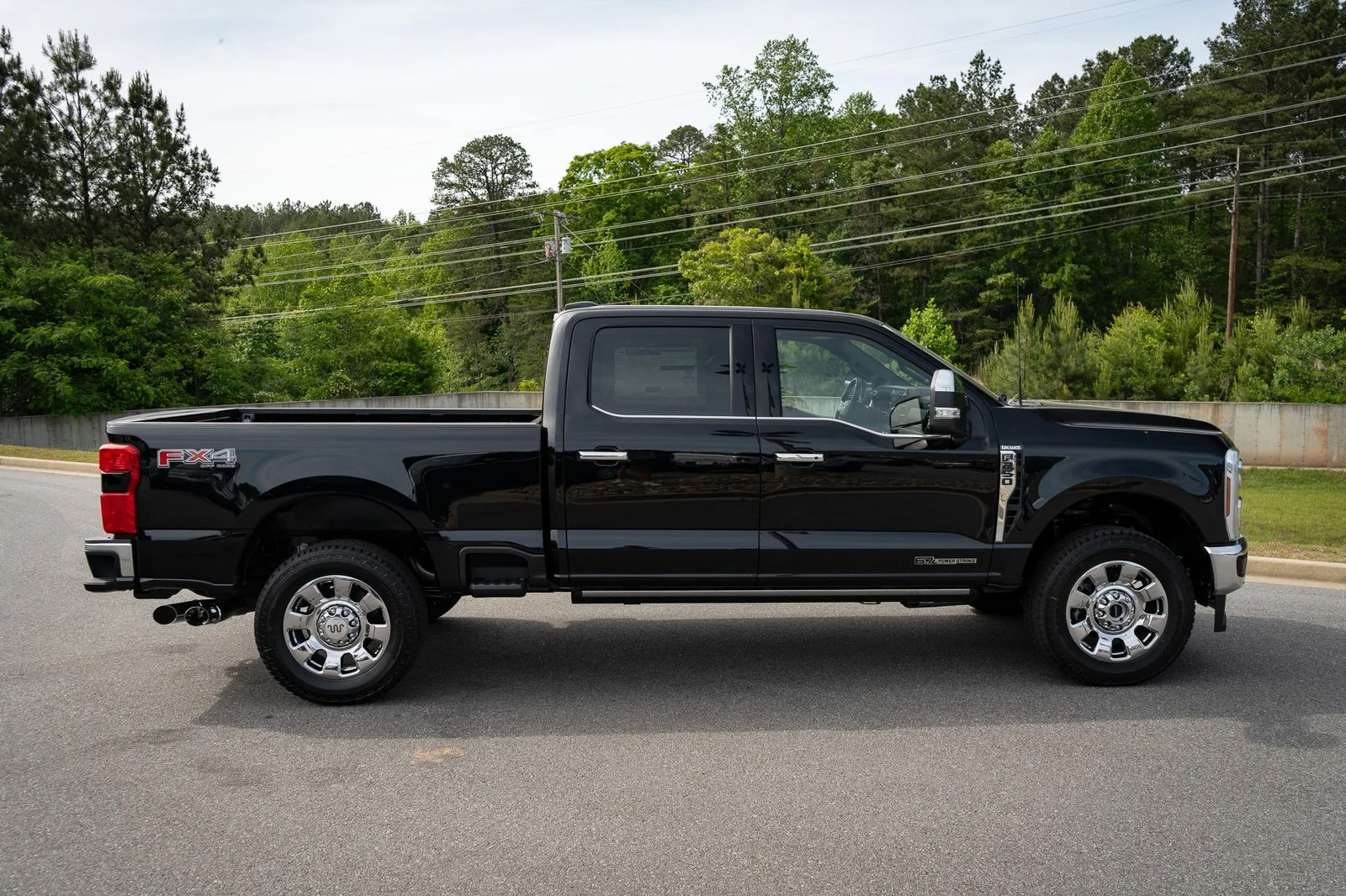 New 2026 Agate Black Metallic Ford F-250® King Ranch® image 23