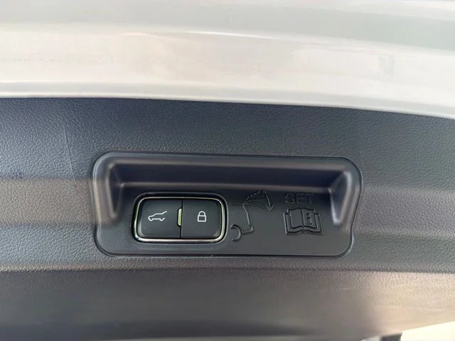 Used 2025 White Metallic Ford Active image 13