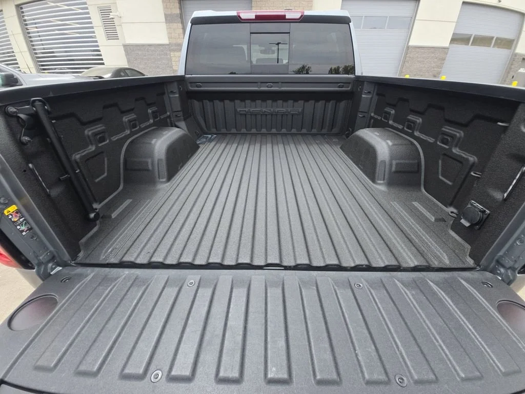 Used 2022 Gray GMC Denali image 16