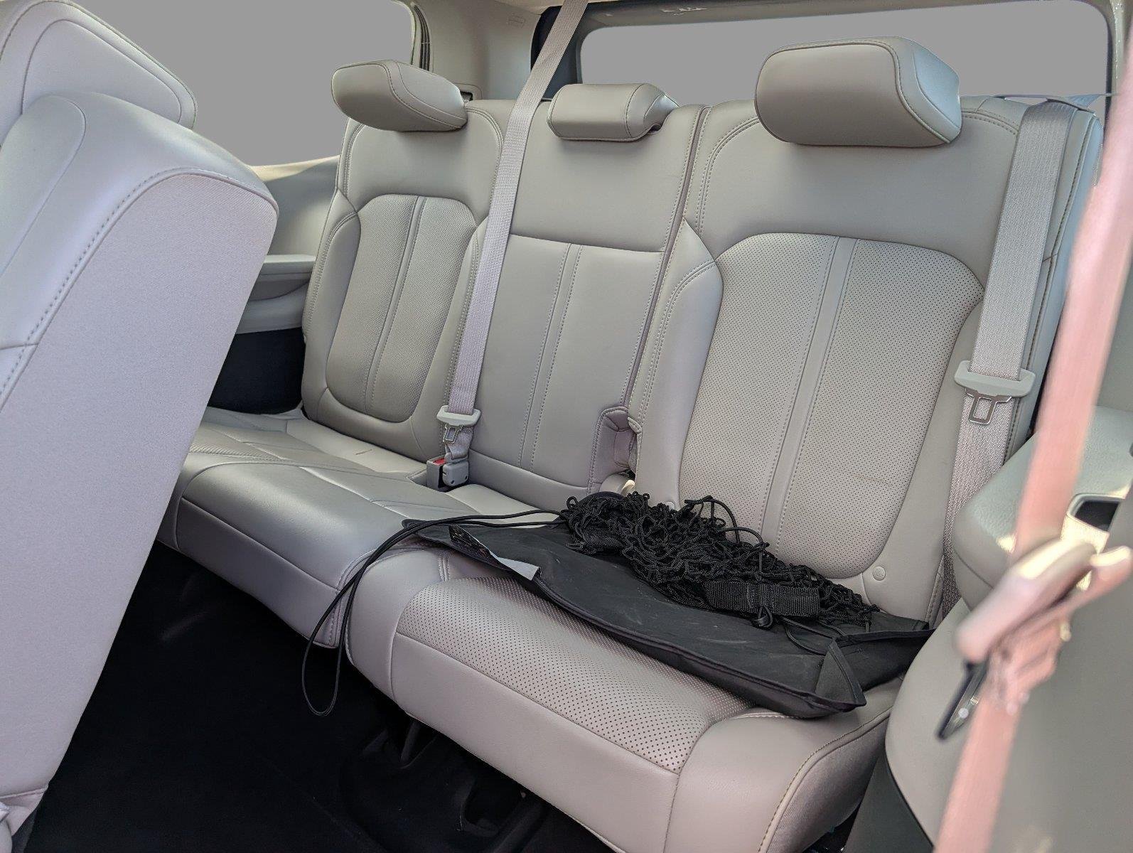 Used 2022 Bright White Clearcoat Jeep Series I image 33