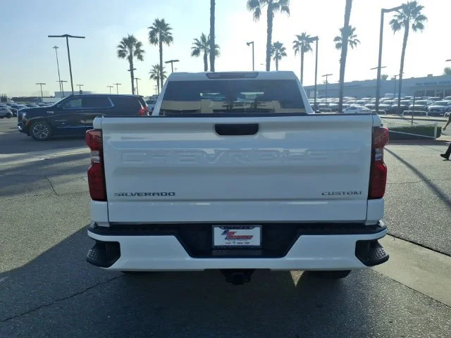 Used 2026 Summit White Chevrolet Custom image 5
