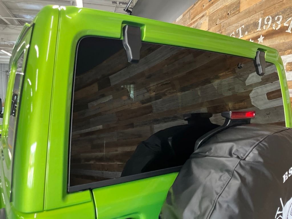 New 2026 Mojito Clear-Coat Exterior Paint Jeep Sahara image 23