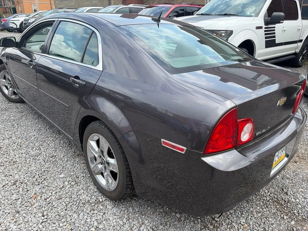 Used 2010 Taupe Gray Metallic Chevrolet LT w/1LT image 2