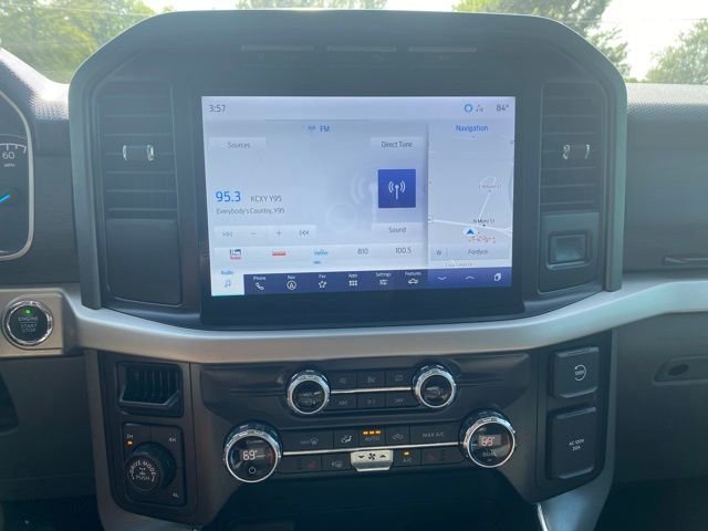 Used 2021 Red Ford XLT image 17