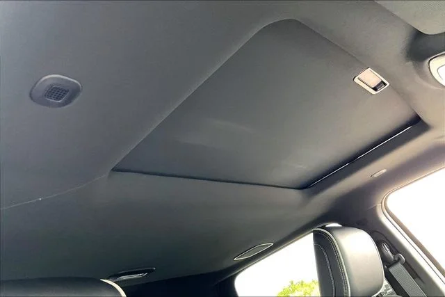 New 2026 Ceramic Gray Clear-Coat Exterior Paint RAM Laramie image 30
