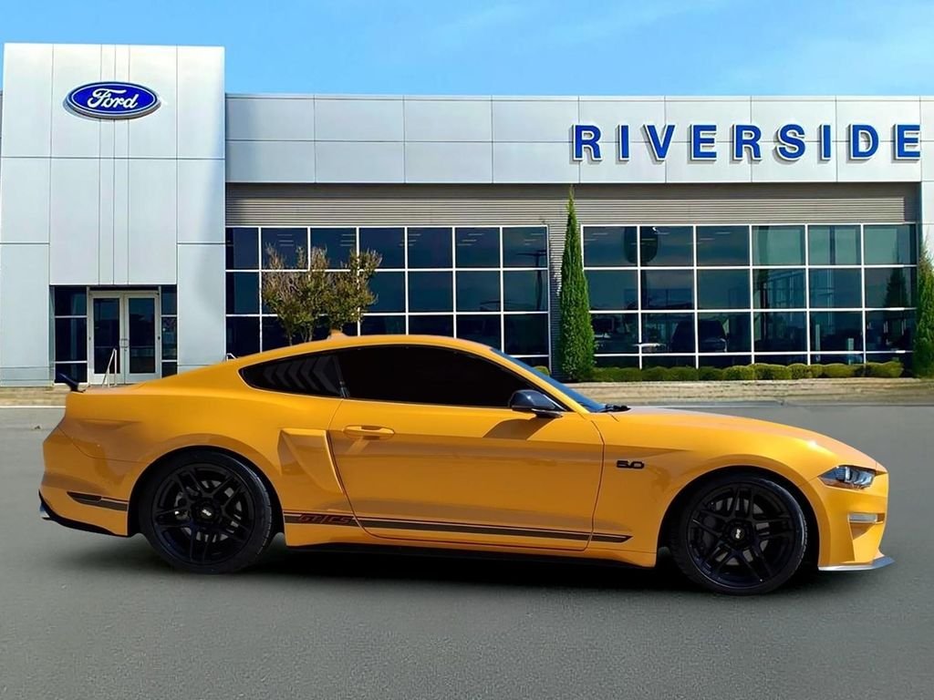 Used 2022 Orange Metallic Ford GT Premium image 8