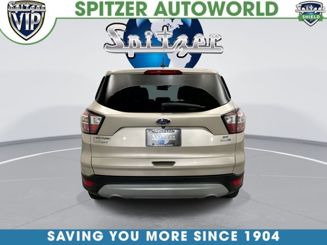 Used 2017 Gold Ford SE image 9