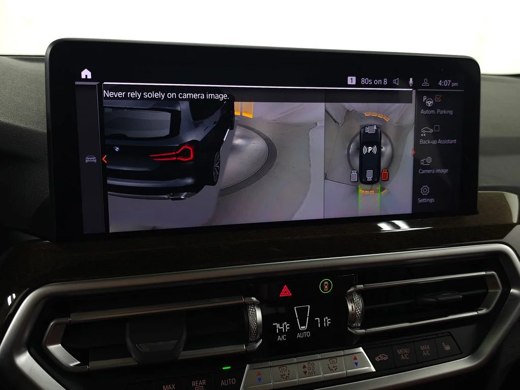 Used 2023 Black BMW xDrive30i image 30