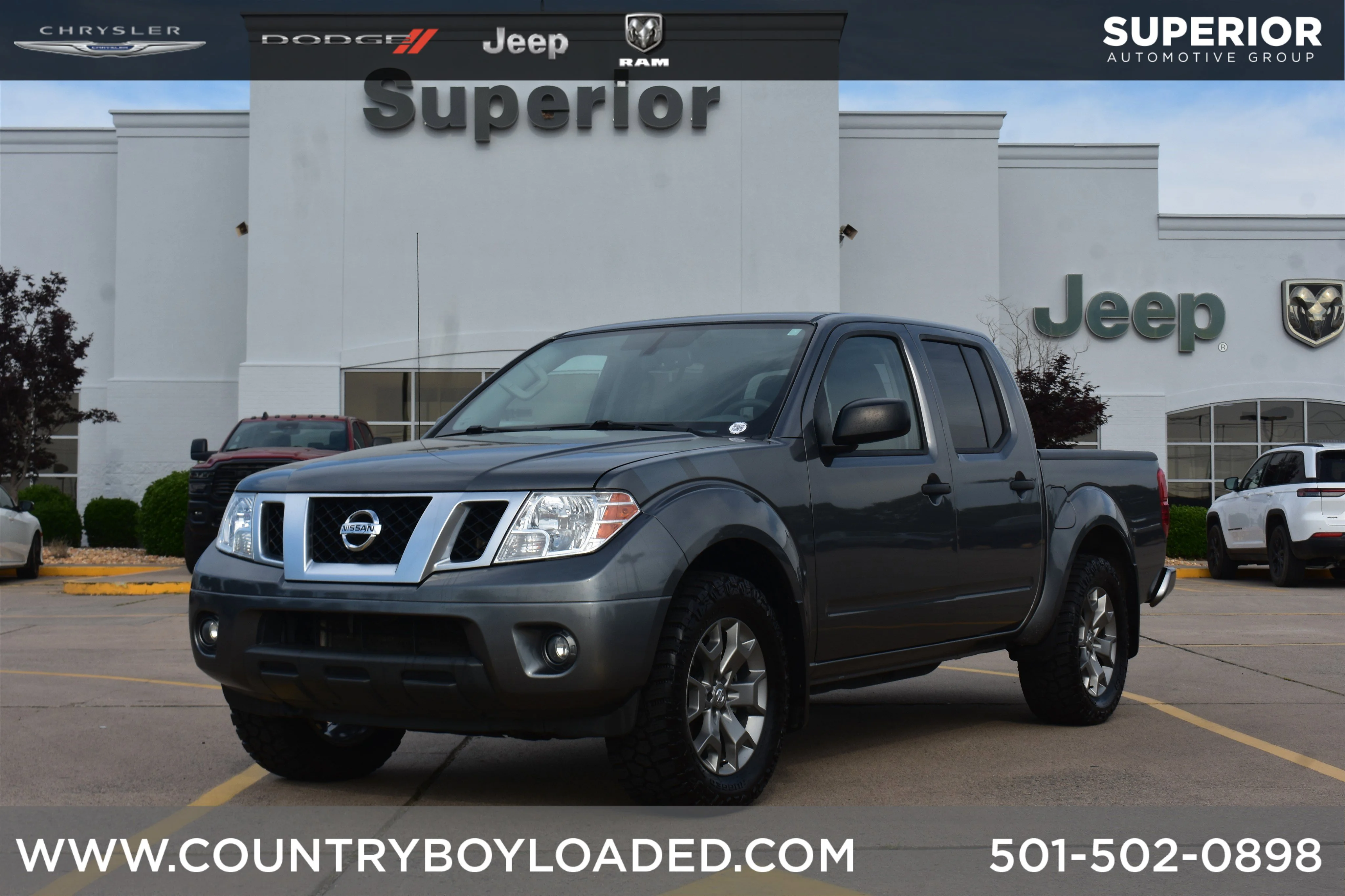 2020 Nissan Frontier SV Crew Cab 4X4 SWB's photo