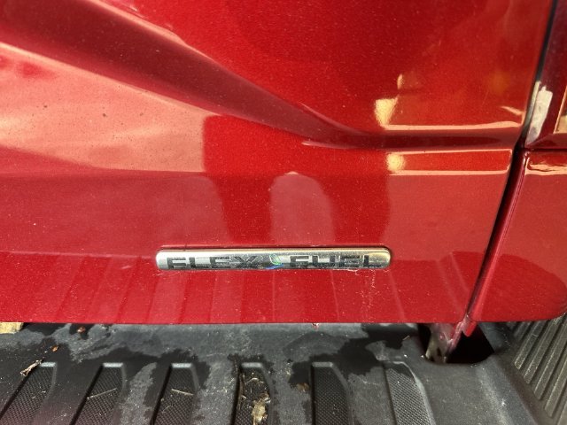 Used 2016 Ruby Red Ford XLT image 26