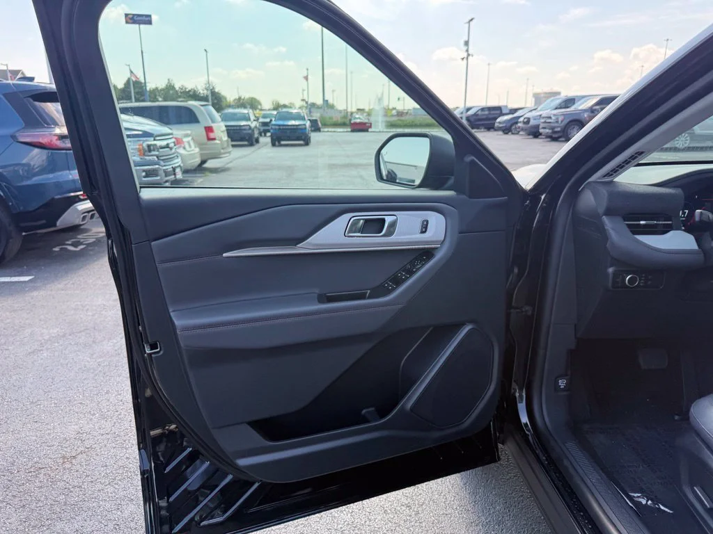 New 2026 Black Ford Active image 12