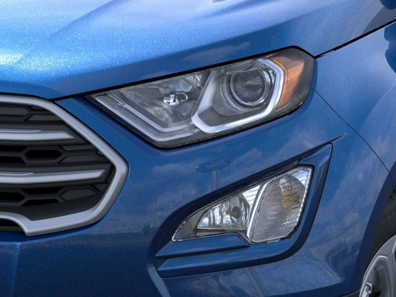 New 2021 Lightning Blue Metallic Ford SE image 18