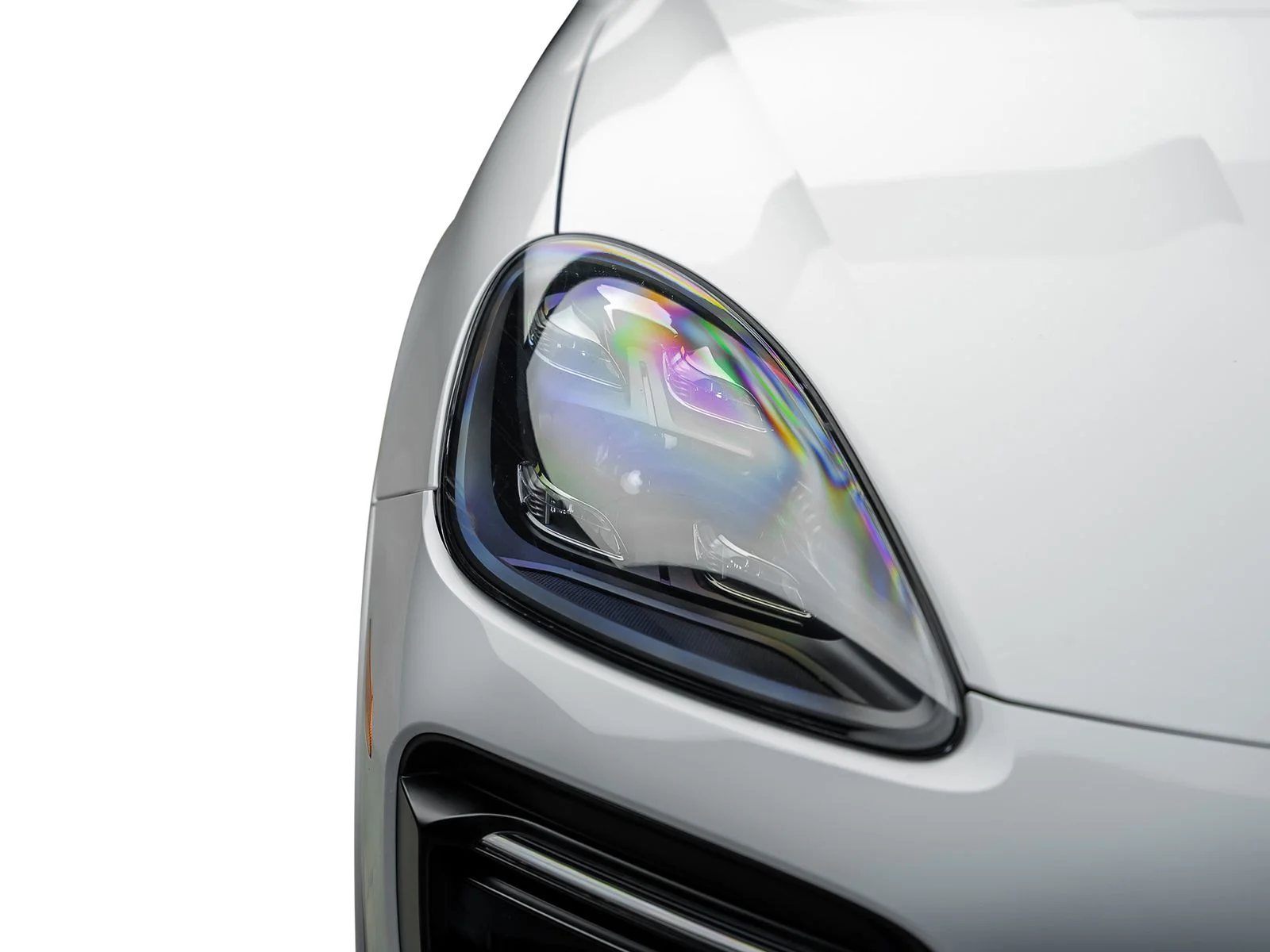 Used 2019 White Porsche Base image 3