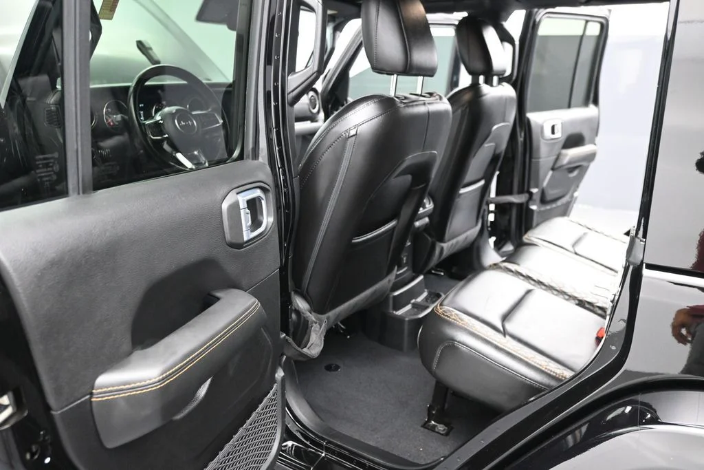 Used 2021 Black Jeep Unlimited Sahara High Altitude image 11