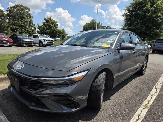 2025 HYUNDAI ELANTRA SEL CONVENIENCE