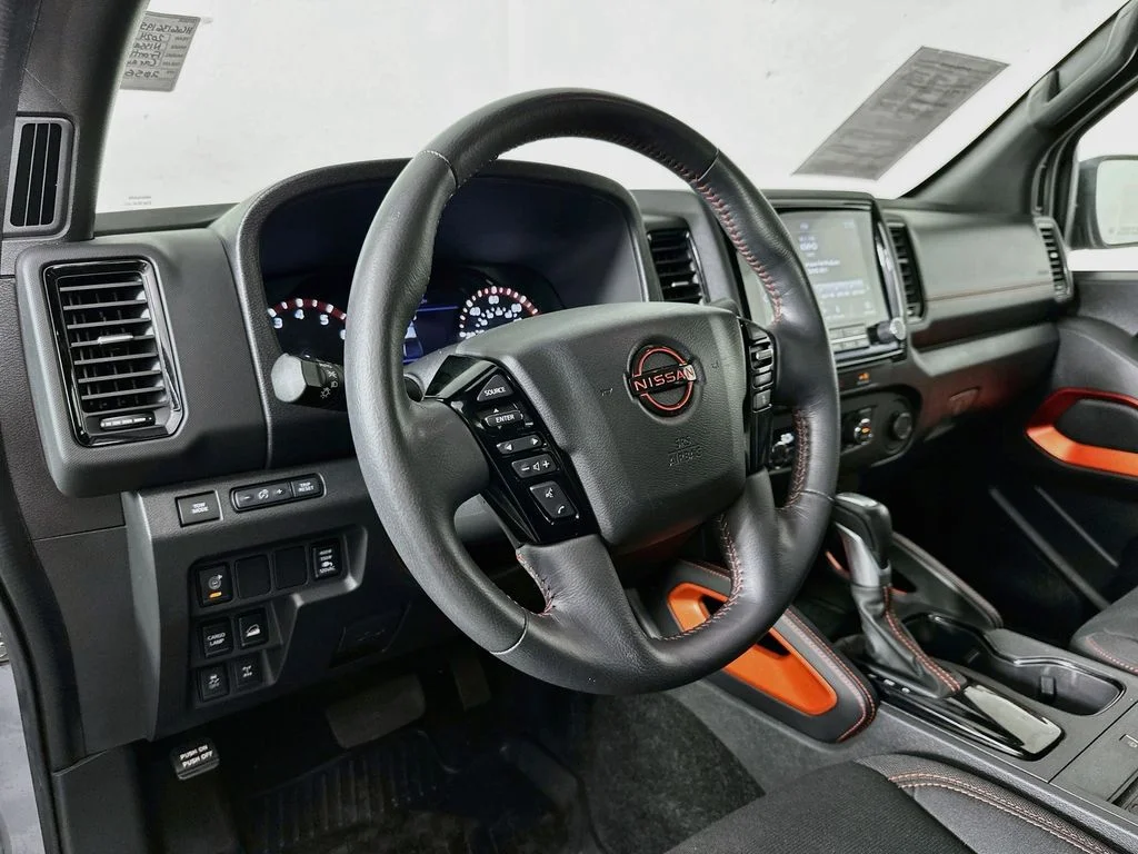 Used 2024 Boulder Gray Pearl Nissan PRO-4X image 10