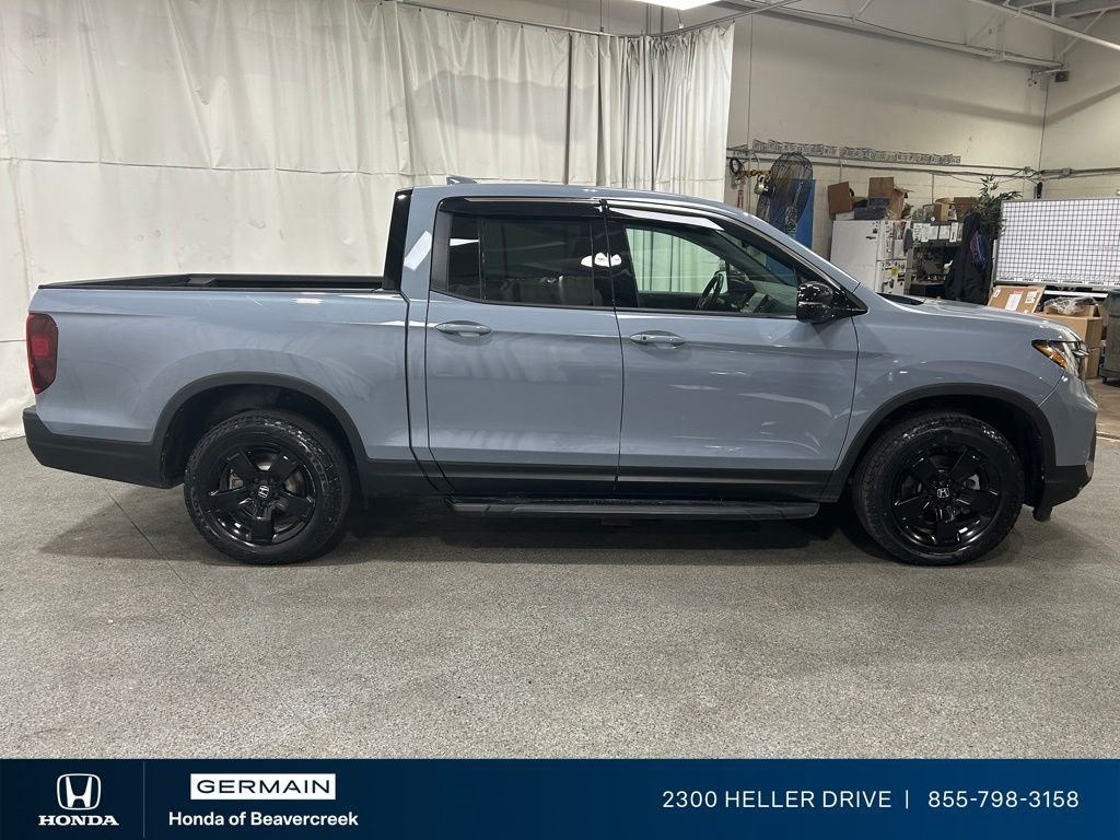2025 Honda Ridgeline Black Edition - Photo 9