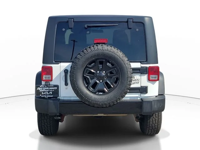 Used 2017 White Jeep Sport image 5