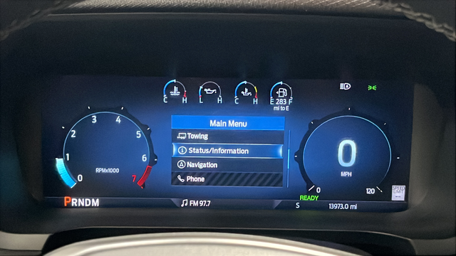 Used 2024 Agate Black Metallic Ford XLT image 17