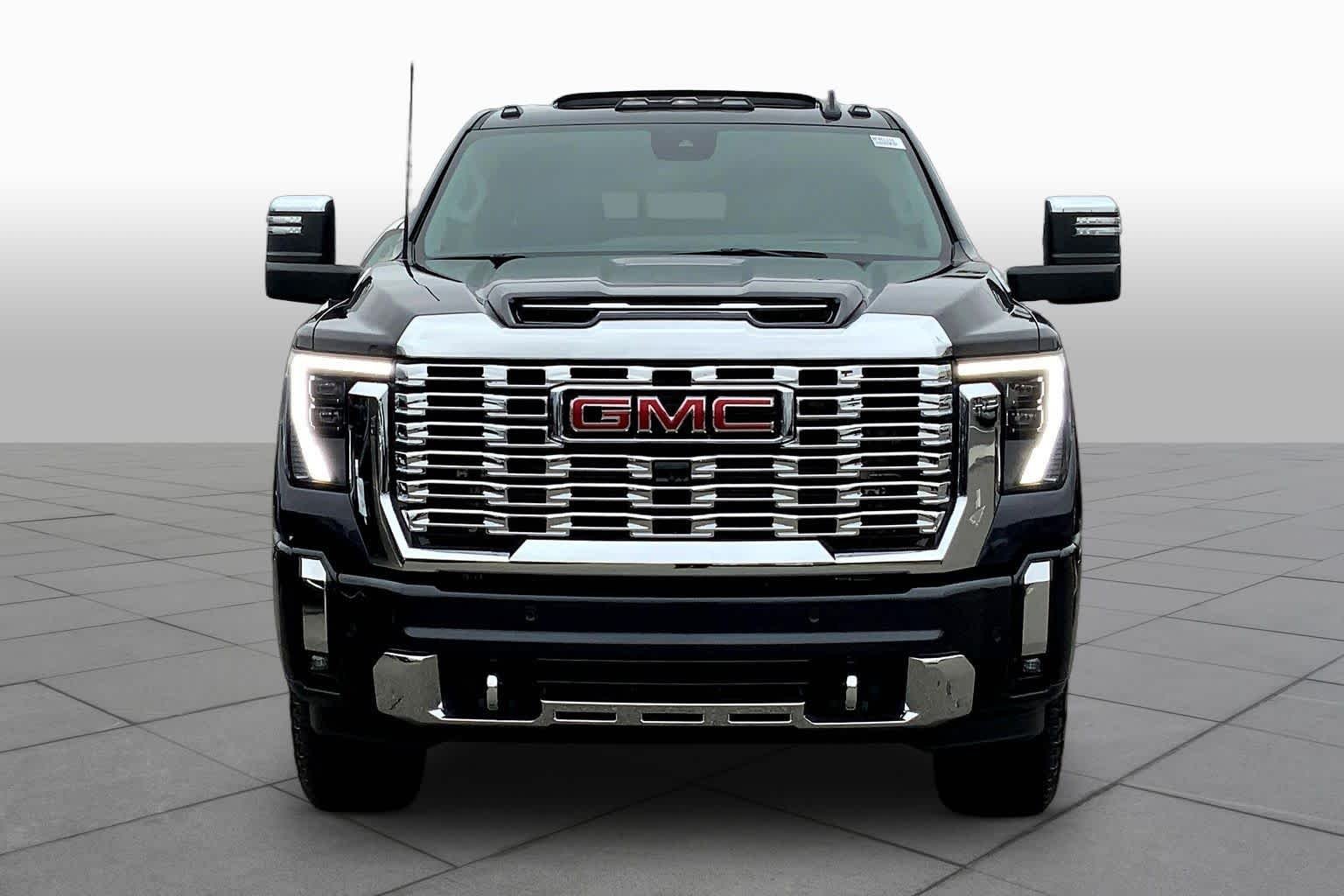 Used 2024 Titanium Rush Metallic GMC Denali image 4