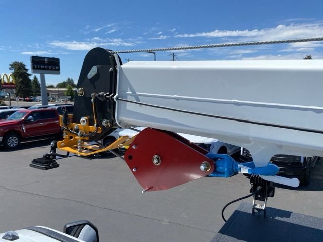 2025 Ford F-600 Super Duty Chassis Cab XL - Photo 23