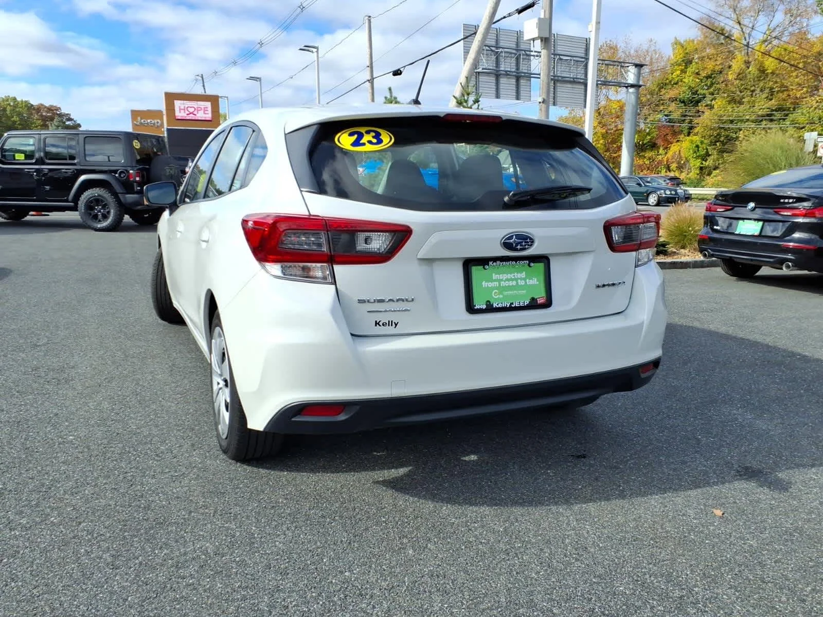 Certified Used 2023 Crystal White Pearl Subaru  image 10