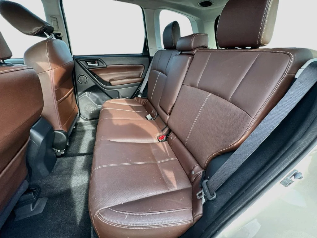 Used 2017 White Subaru 2.5i Touring image 31