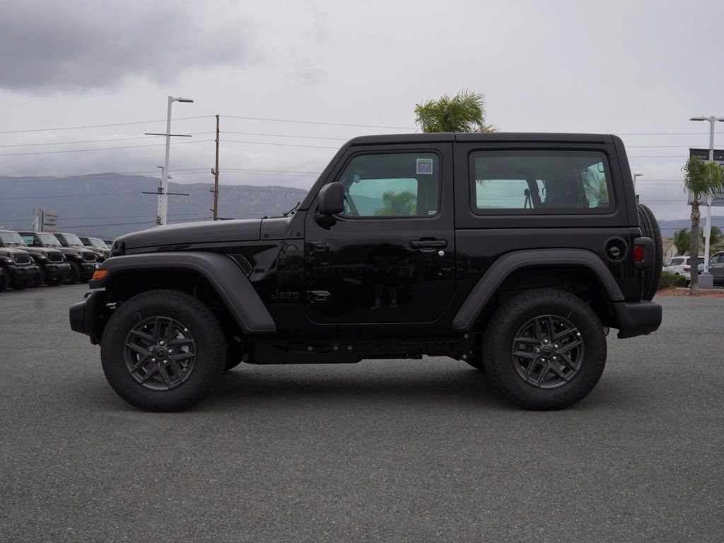 New 2026 Black Clear-Coat Exterior Paint Jeep Sport image 6