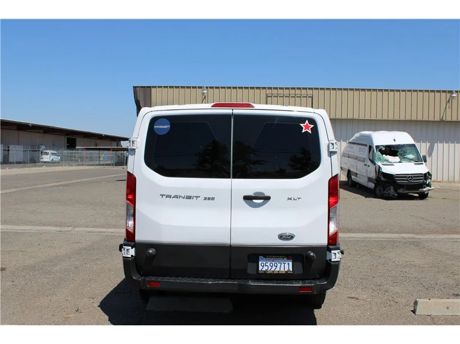 2015 Ford Transit XLT - Photo 6