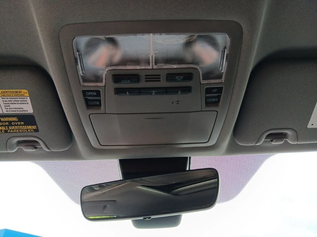 Used 2019 Shoreline Blue Pearl Toyota XLE image 41