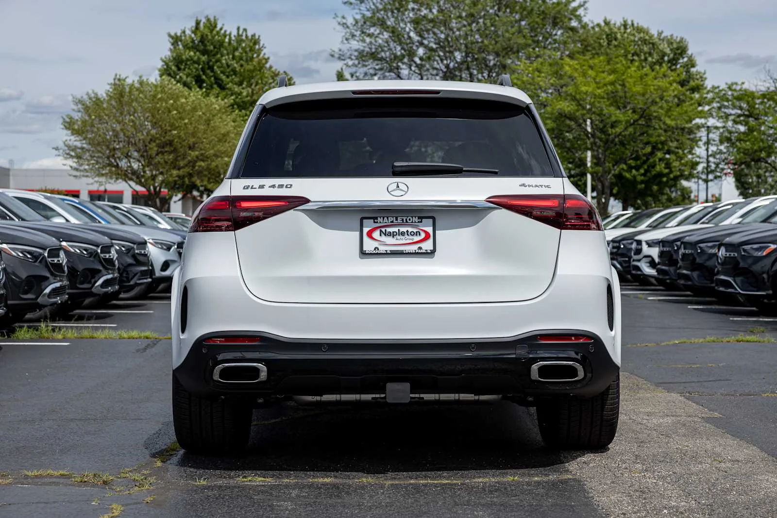 New 2026 MANUFAKTUR Moonlight White magno Mercedes-Benz GLE 450 image 4